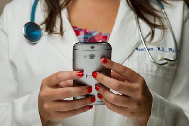 Mobile Health Apps: Your Pocket-Sized Gateway to Total Wellness